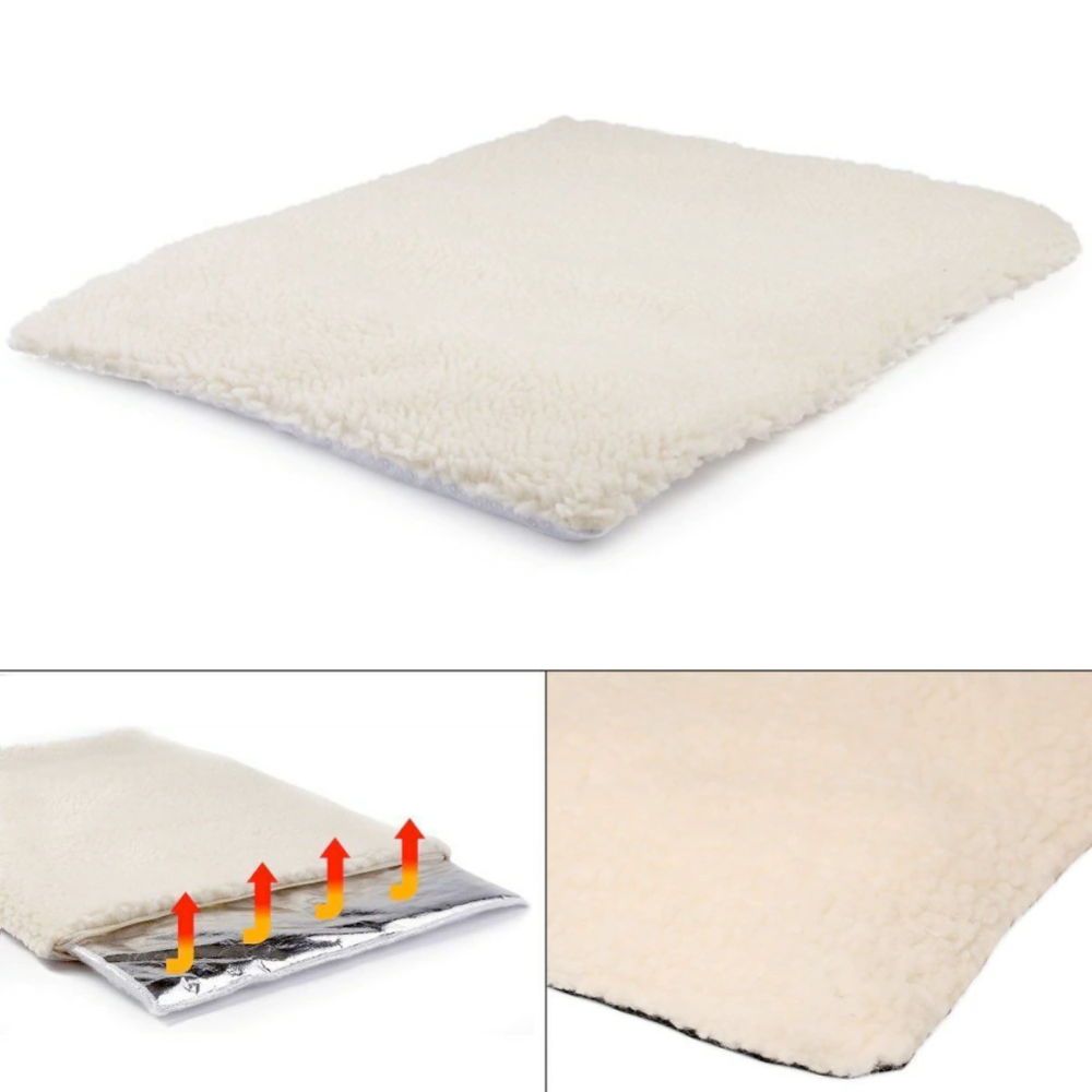 Self-Warming Fleece Pet Mat – Non-Electric, Cozy & Machine Washable