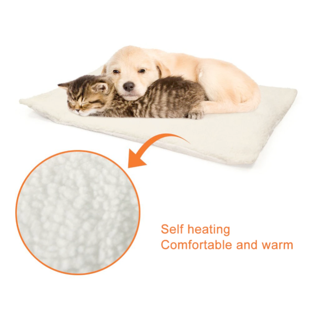 Self-Warming Fleece Pet Mat – Non-Electric, Cozy & Machine Washable